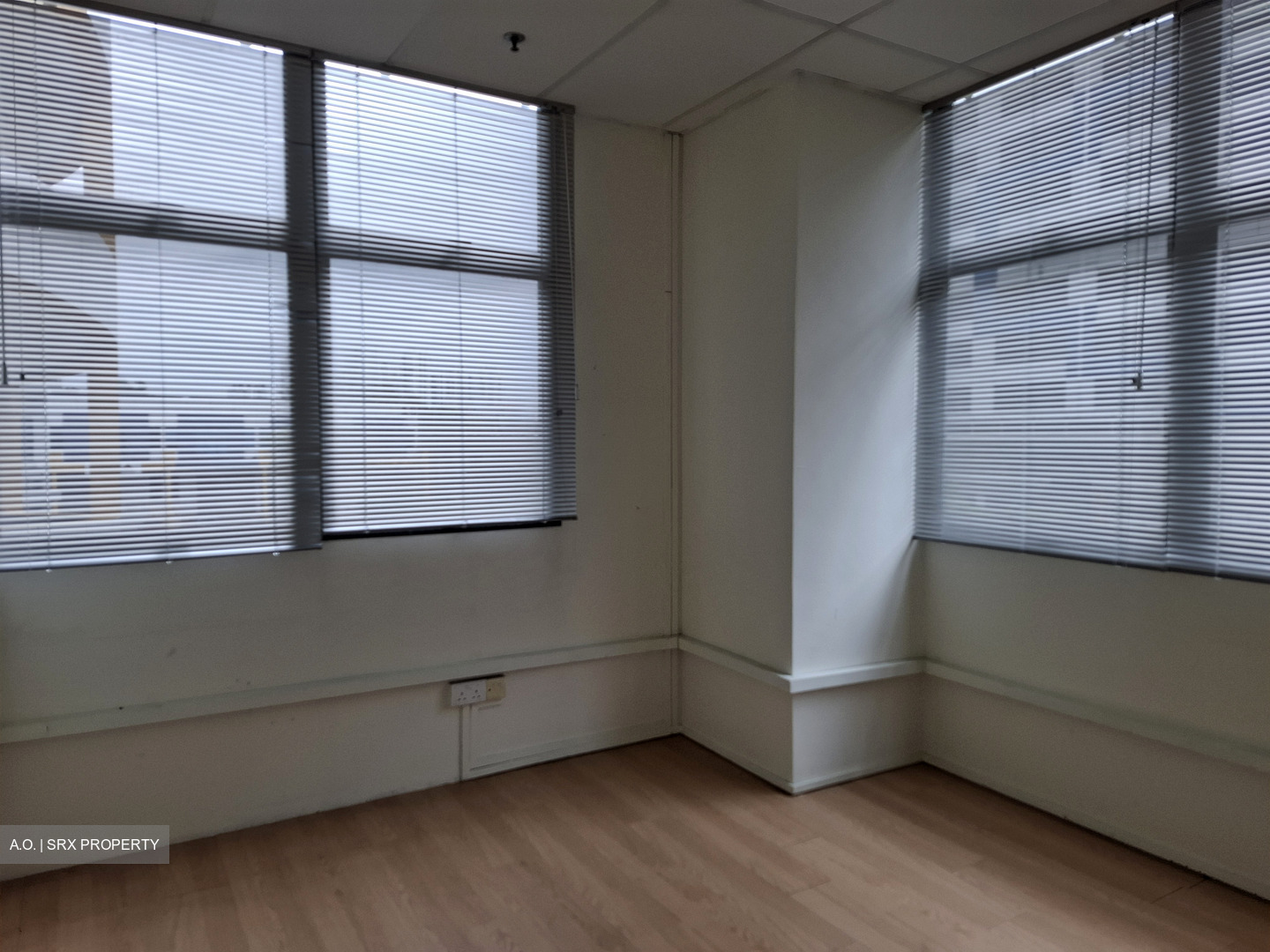 Tradehub 21 (D22), Office #531414311